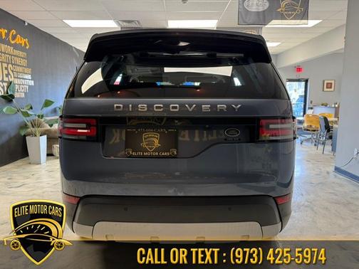 Byron Blue Metallic 2018 Land Rover Discovery HSE LUXURY