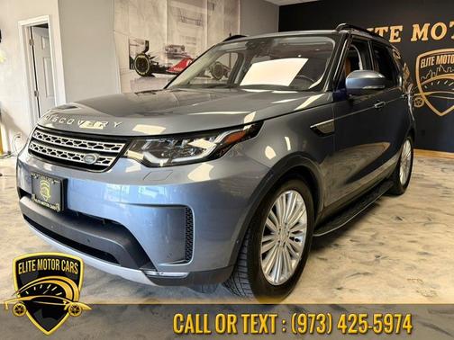 Byron Blue Metallic 2018 Land Rover Discovery HSE LUXURY