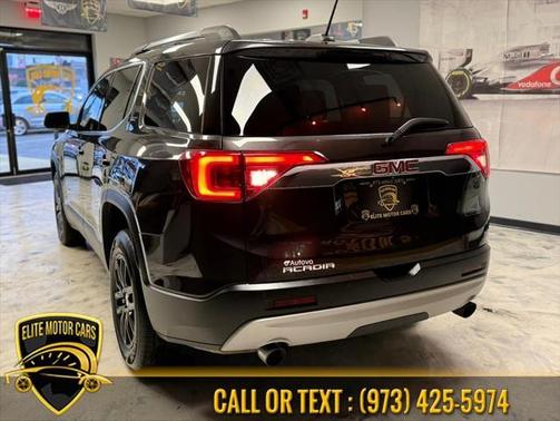 2018 GMC Acadia SLT-1