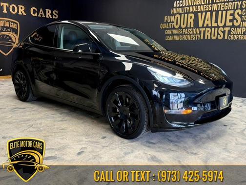 2021 Tesla Model Y Standard Range Rear-Wheel Drive