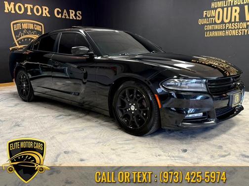 2017 Dodge Charger SXT