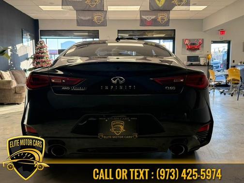 2017 INFINITI Q60 3.0T Premium