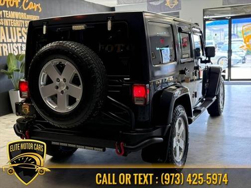 2012 Jeep Wrangler Unlimited Sahara