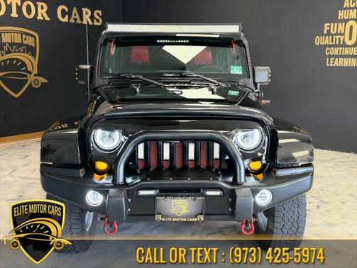 2012 Jeep Wrangler Unlimited Sahara