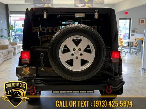 2012 Jeep Wrangler Unlimited Sahara