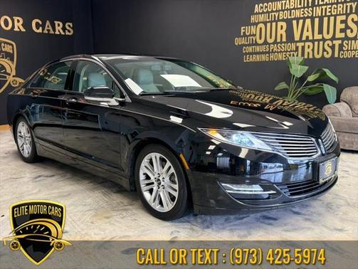2016 Lincoln MKZ Base