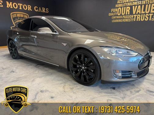 2015 Tesla Model S P85D