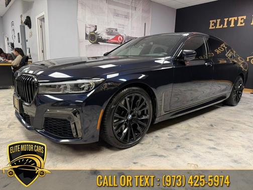 2021 BMW 740 740i Sedan