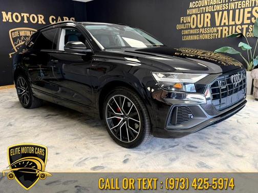 Orca Black Metallic 2020 Audi Q8 55 Premium Plus