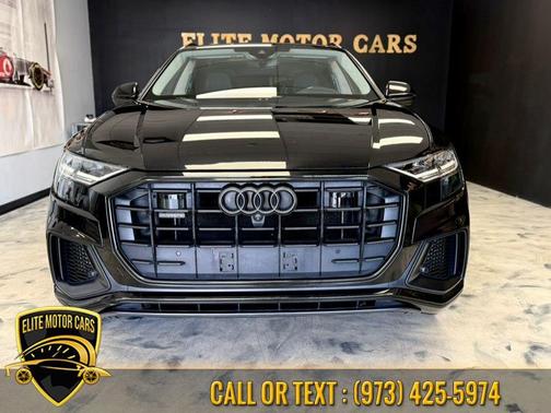 Orca Black Metallic 2020 Audi Q8 55 Premium Plus