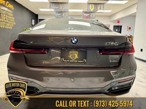 2022 BMW 750 i xDrive