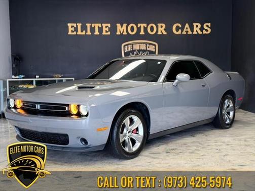 2019 Dodge Challenger SXT
