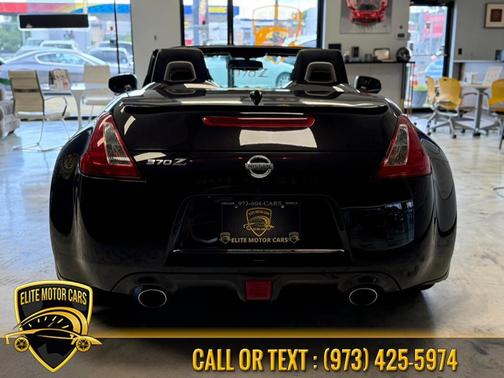 2015 Nissan 370Z Touring Sport