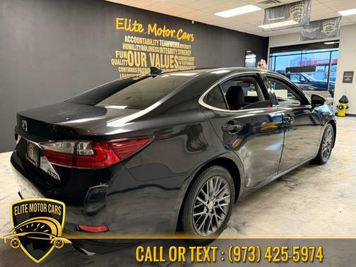 2018 Lexus ES 350 Base