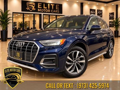 Navarra Blue Metallic 2021 Audi Q5 45 Premium Plus