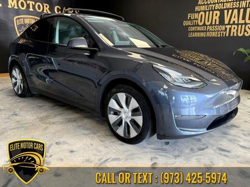 2021 Tesla Model Y Long Range Dual Motor All-Wheel Drive