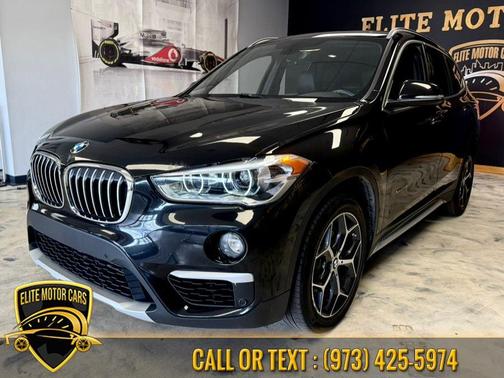 Black Sapphire Metallic 2017 BMW X1 xDrive 28i