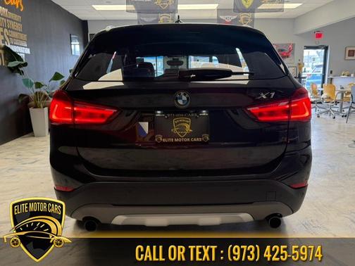 Black Sapphire Metallic 2017 BMW X1 xDrive 28i