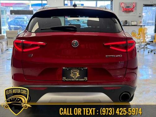 2018 Alfa Romeo Stelvio Ti Sport
