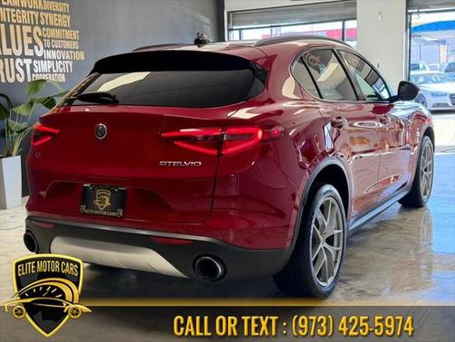 2018 Alfa Romeo Stelvio Ti Sport