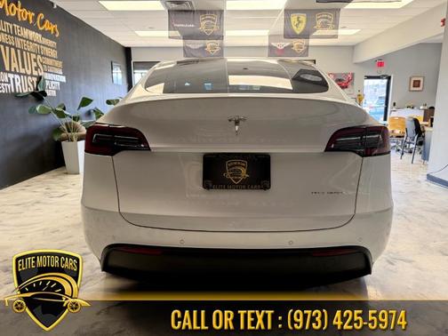 Pearl White Multi-Coat 2021 Tesla Model Y Long Range Dual Motor All-Wheel Drive