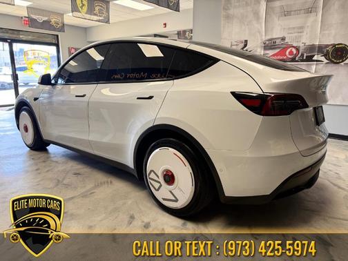 Pearl White Multi-Coat 2021 Tesla Model Y Long Range Dual Motor All-Wheel Drive