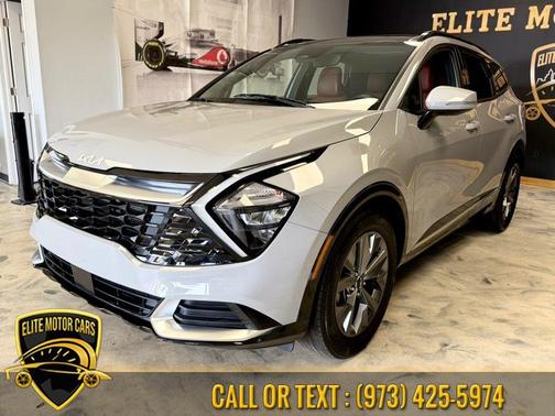 Wolf Gray 2023 Kia Sportage SX