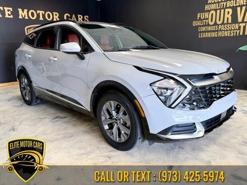 Wolf Gray 2023 Kia Sportage SX