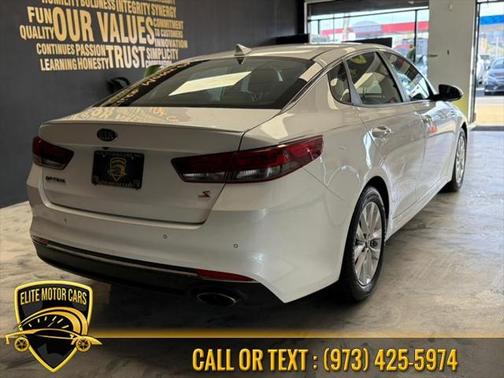 2018 Kia Optima LX