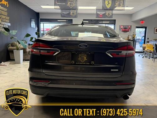 Iconic Silver Metallic 2020 Ford Fusion SEL