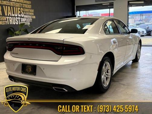 2022 Dodge Charger SXT