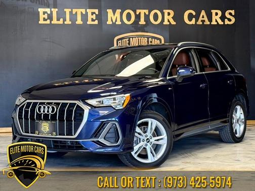 Navarra Blue Metallic 2022 Audi Q3 45 S line Premium