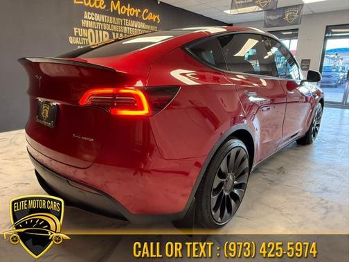 2021 Tesla Model Y Long Range Dual Motor All-Wheel Drive