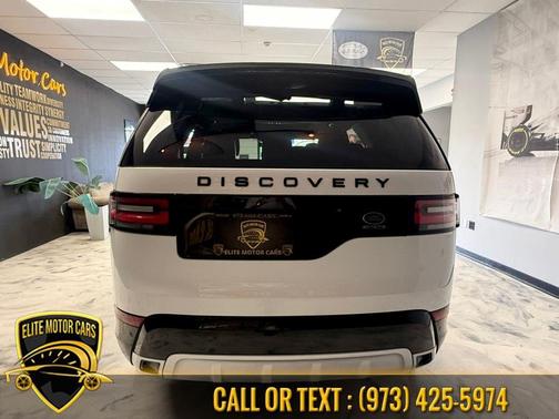 Fuji White 2018 Land Rover Discovery HSE