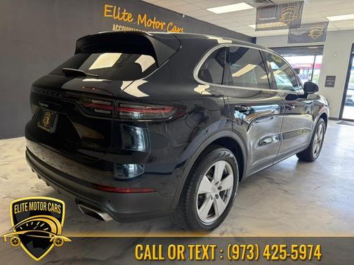 2019 Porsche Cayenne Cayenne