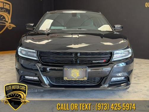 2015 Dodge Charger SXT