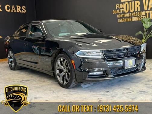 2015 Dodge Charger SXT