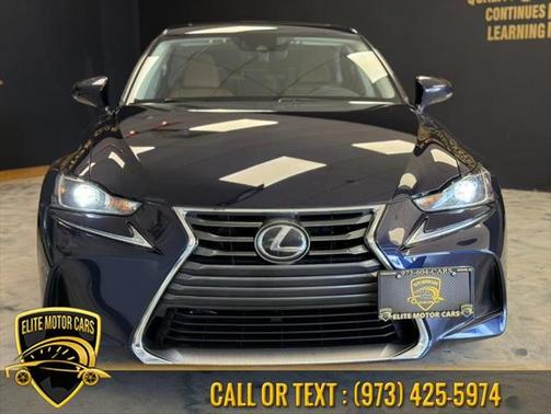 2018 Lexus IS 300 Base