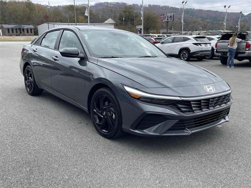 2026 Hyundai ELANTRA Sport