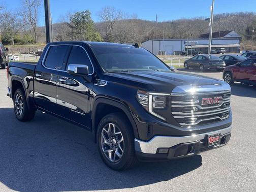 2022 GMC Sierra 1500 SLT