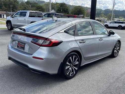 2022 Honda Civic EX-L
