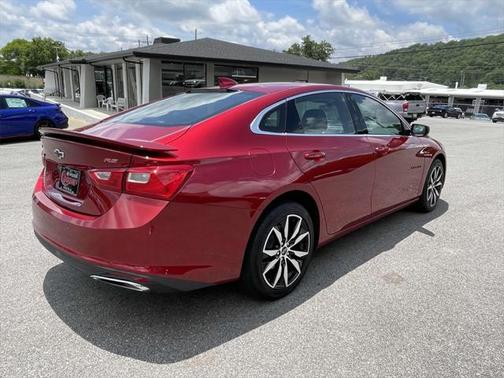 2024 Chevrolet Malibu FWD RS