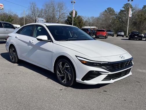 2026 Hyundai ELANTRA HEV Limited