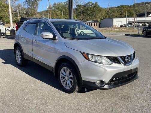 2017 Nissan Rogue Sport SV