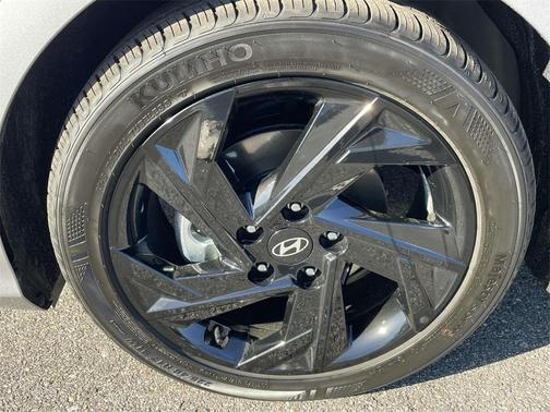 2026 Hyundai ELANTRA Sport