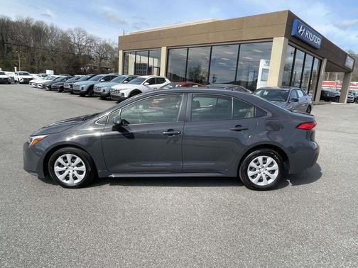 2024 Toyota Corolla Hybrid SE