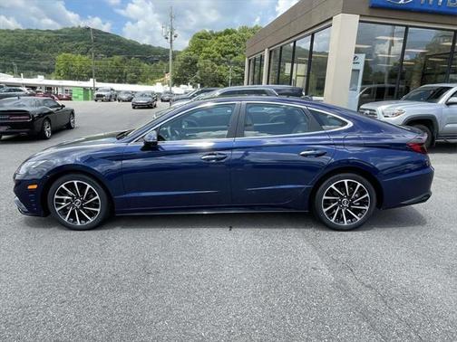 2021 Hyundai SONATA Limited