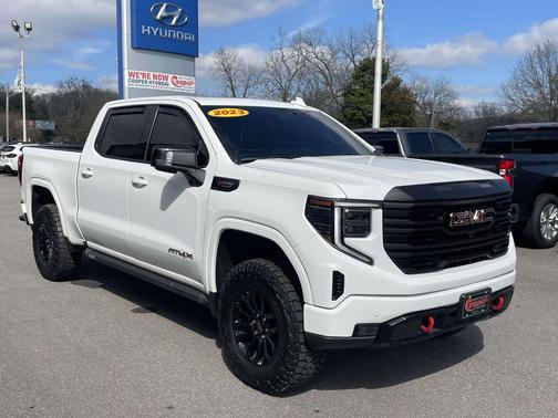 2023 GMC Sierra 1500 AT4X