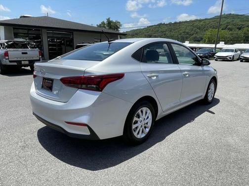 2022 Hyundai Accent SEL