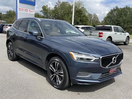2020 Volvo XC60 T6 Momentum